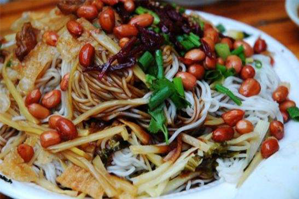 海南美食醃粉（fěn）