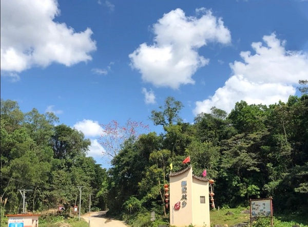 海南(nán)旅遊(yóu)景點-屯(tún)昌油畫村