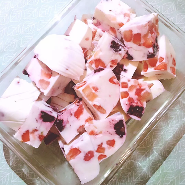 草莓椰奶凍糕-2